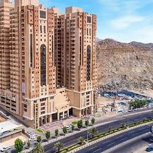 تلال بكه شقة فندقية فاخرة جداً ثلاث غرف وصالة بمكة المكرمة مكة