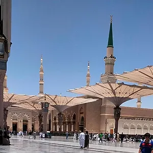 https://roya-al-andalus-hotel.medinahotel.net
