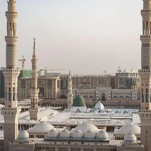 ***** Otel Madinah Hilton Suudi Arabistan