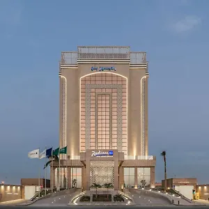 radisson-blu-corniche.hotelsinjeddah.net/