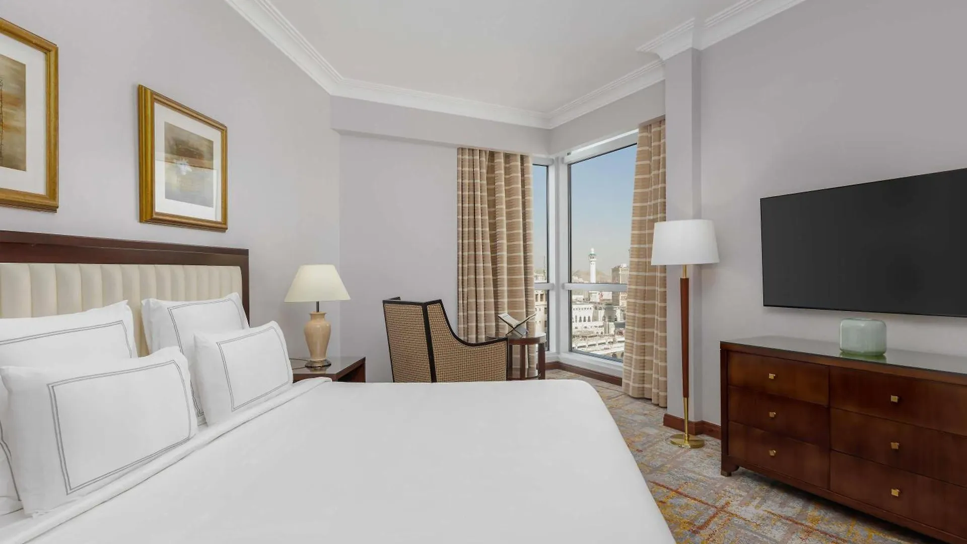 Swissotel Al Maqam Makkah Mecca Arab Saudi
