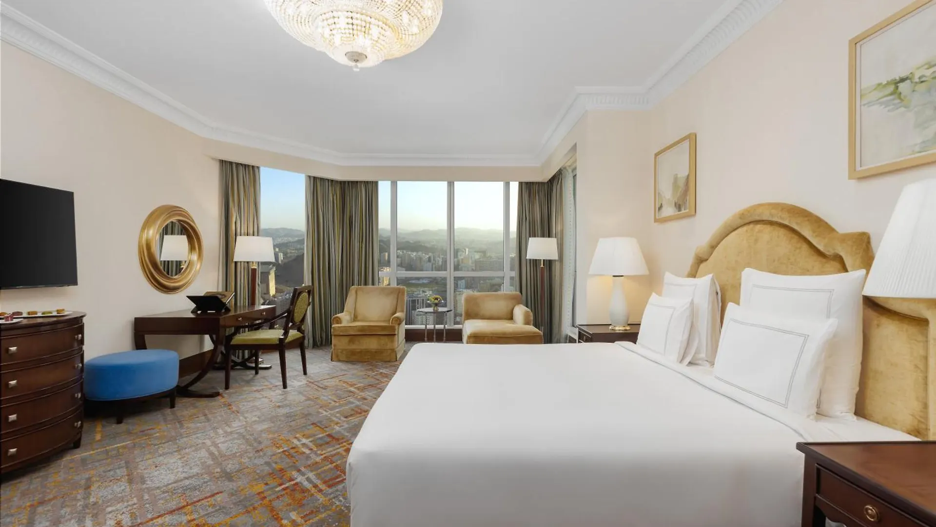 Swissotel Al Maqam Makkah Mecca 5*,