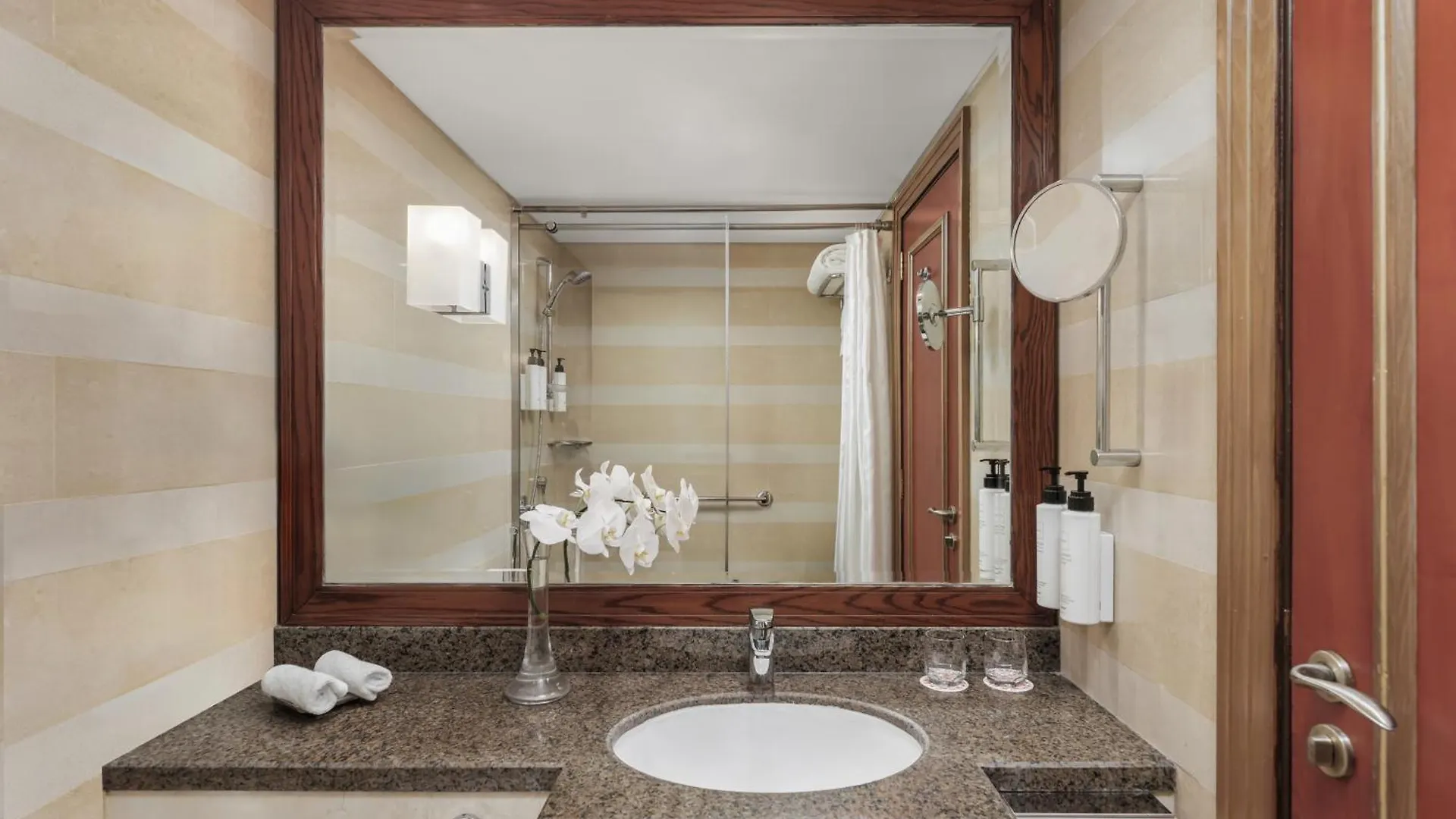 Отель Swissotel Al Maqam Makkah Mecca