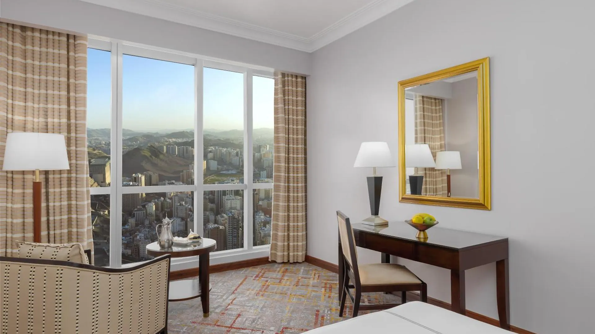 Swissotel Al Maqam Makkah Mecca Отель