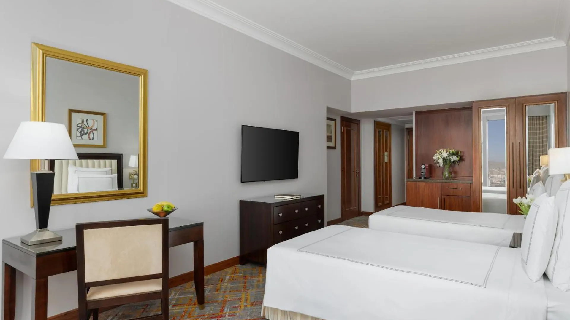 Отель Swissotel Al Maqam Makkah Mecca
